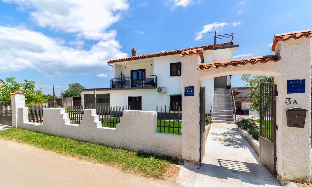 Apartman Gabrijela Muntić Buitenkant foto